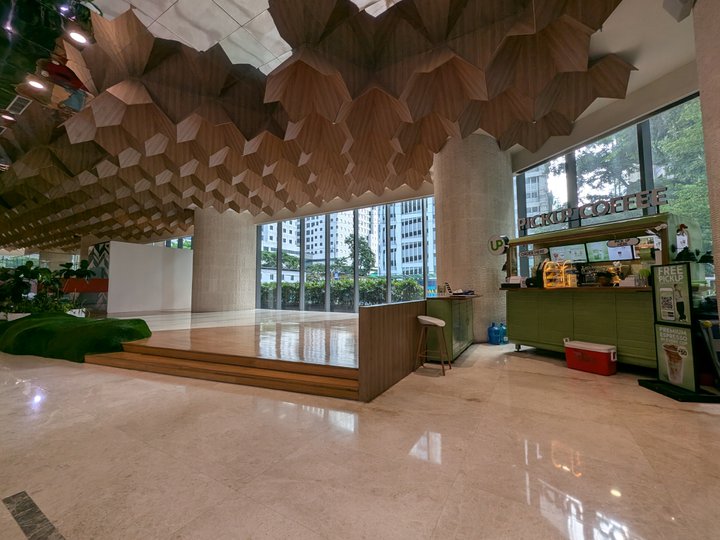 Luxury office space lease in Ortigas Center, Pasig City