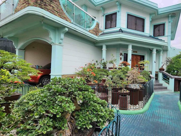 Furnished 4-bedroom House For Sale in Pampanga