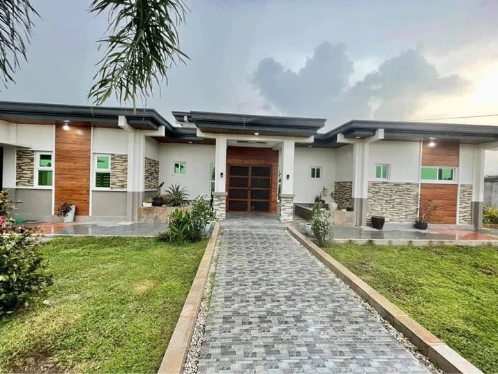 Modern BungaLow House For SaLe