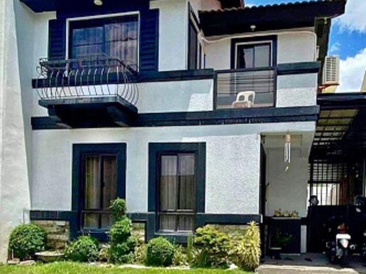House for Sale in Amici Daang-Hari Molino Bacoor Cavite