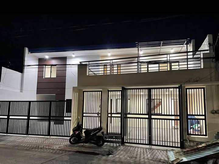 House for Sale in Pacita Complex 1 San Pedro Laguna