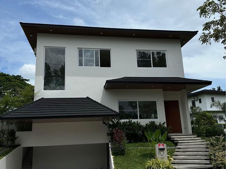 Brand new House with own Pool for Sale in Manila Southwoods Carmona Cavite