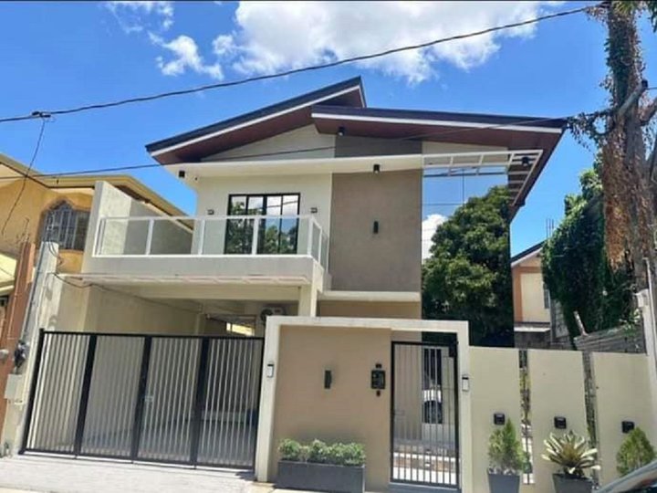 Brand new House for Sale in Pallas Athena Exec Village Aguinaldo Highway Imus Cavite