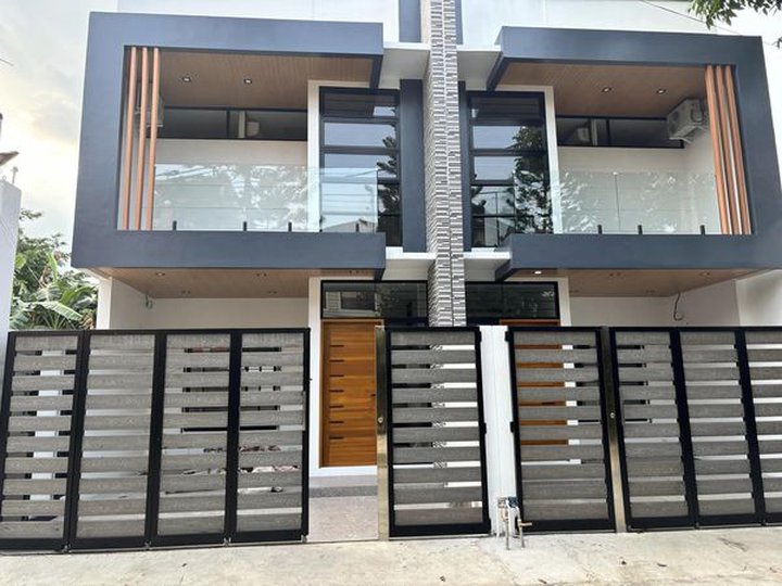 Brand new Duplex unit for Sale in Meadowood Exec Village Aguinaldo Highway Bacoor Cavite