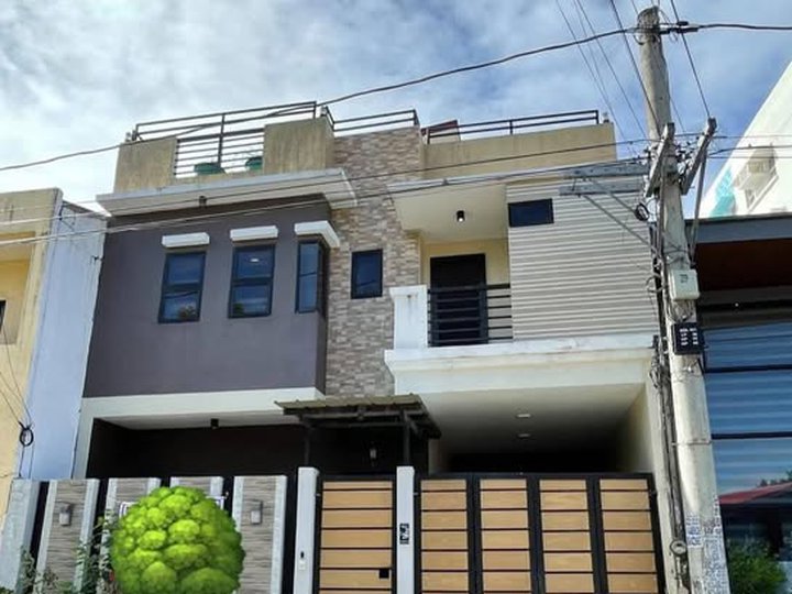 House for Sale in Jubilation Binan Laguna