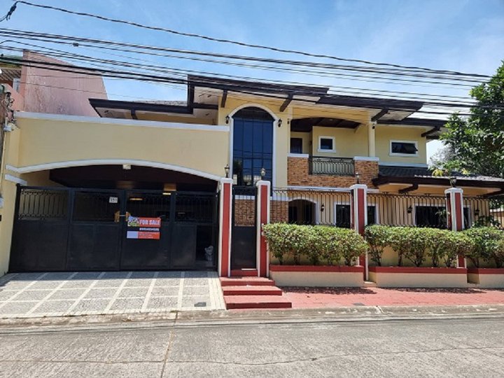 Brand new House for Sale in BF Almanza Village Las Pinas City