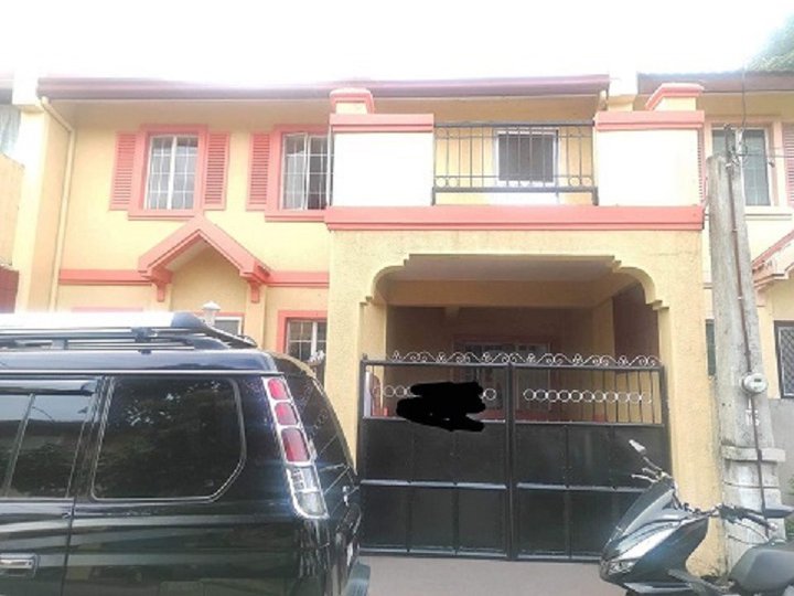 6-Bedroom House for Sale in Barcelona Buhay na Tubig Imus Cavite