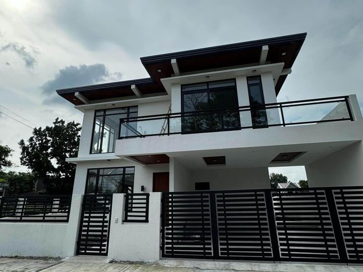 House for Sale in Laguna Bel-Air 4 Santa Rosa Laguna