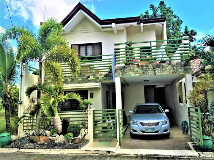 House for Sale in Woodland Hills Carmona Cavite