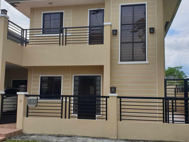 House for Sale in Jubilation East Binan Laguna