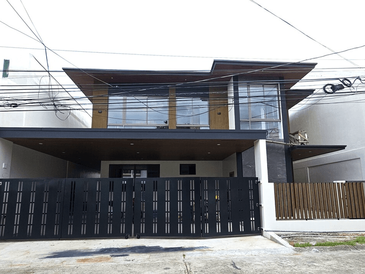 Brand new 5-Bedroom House for Sale in BF Homes Paranaque City