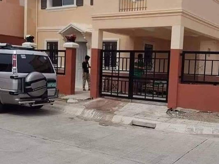 Corner lot House for Sale in Camella Carson Daang-Hari Bacoor Cavite