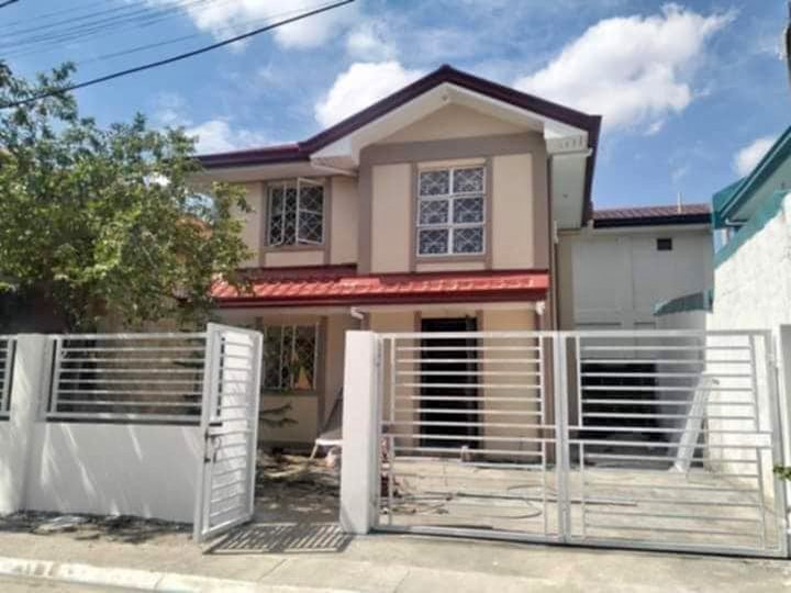 House for Sale in PTC South Carsadang Bago Imus Cavite