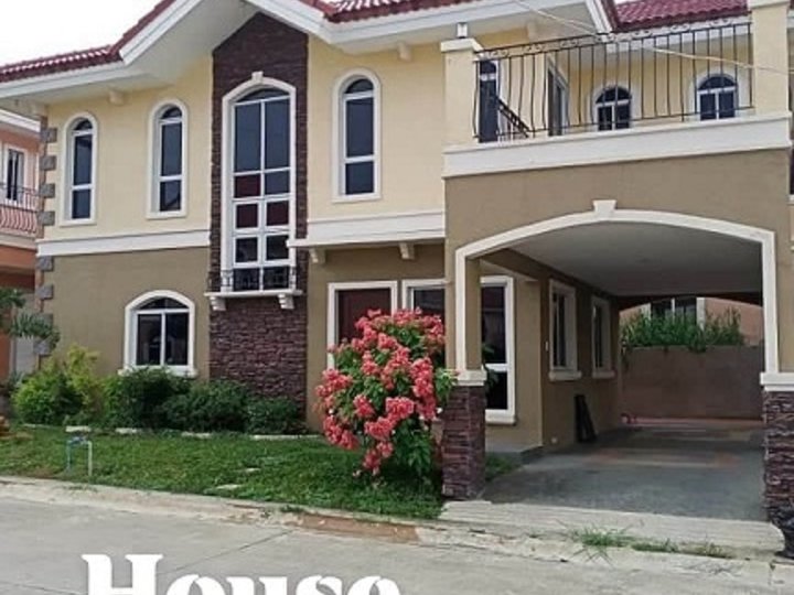 Duplex type unit for Sale in The Verona Silang Cavite