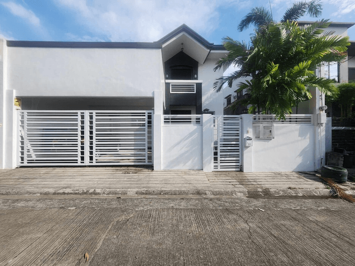 House for Sale in BF Homes Paranaque City