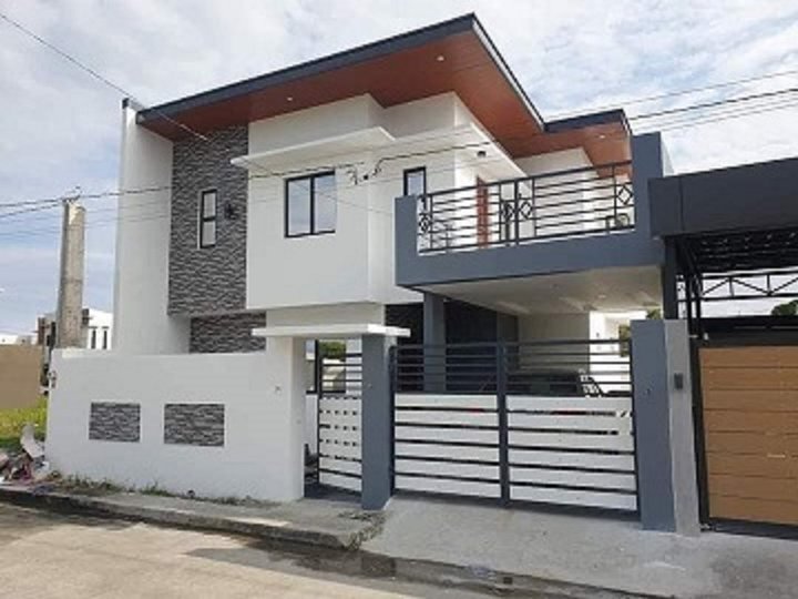 Brand new House for Sale in Golden Meadows San Antonio Binan Laguna