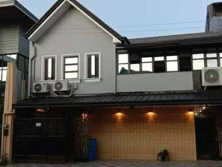 House for Sale in Meadowood Exec Village Aguinaldo Highway Bacoor Cavite