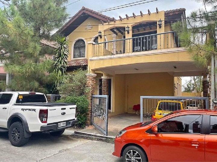 House for Sale in Ponticelli Hills Daang-Hari Molino Blvd Bacoor Cavite