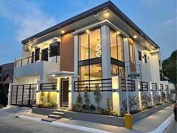 Brand new Corner lot House for Sale in Multinational Village Paranaque City