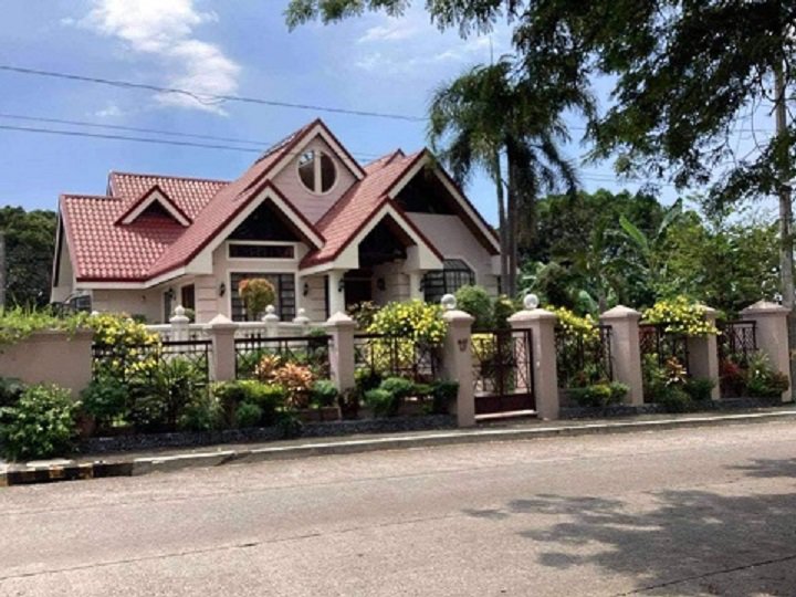 House for Sale in Orchard Villas Dasmarinas Cavite