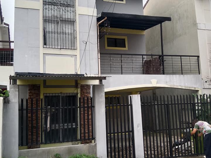 Townhouse for Sale in Ridge Crest Subd Molino Road Bacoor Cavite