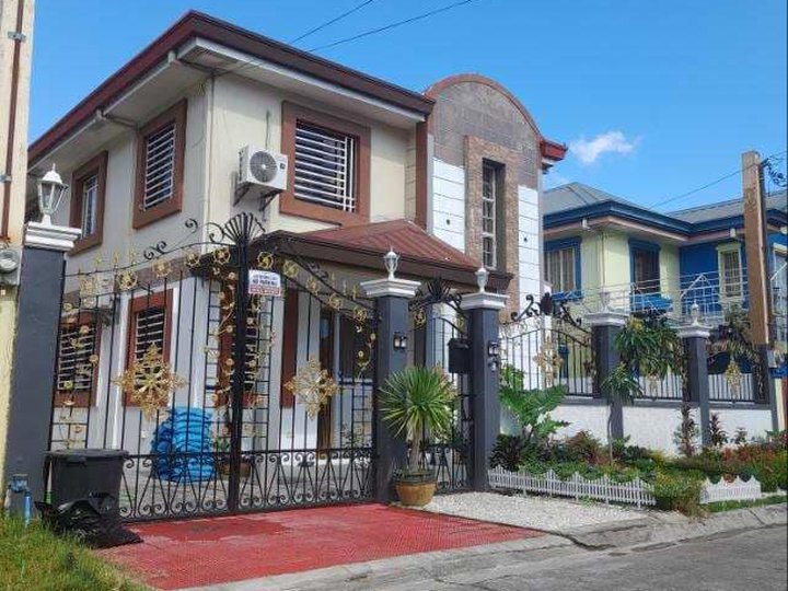 House for Sale in Park Place Exec Village Aguinaldo Highway Imus Cavite