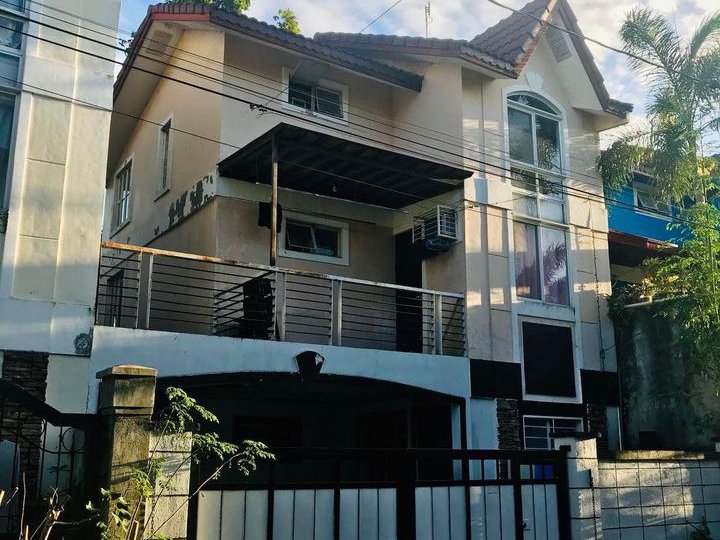 3-storey Townhouse for Sale in Ridgecrest Molino-Paliparan Bacoor Cavite