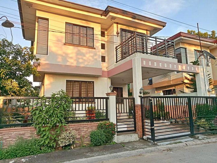 House for Sale in Governors Hills Biclatan General Trias Cavite