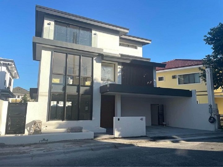 Brand new House for Sale in Verdana Homes Mamplasan Binan Laguna