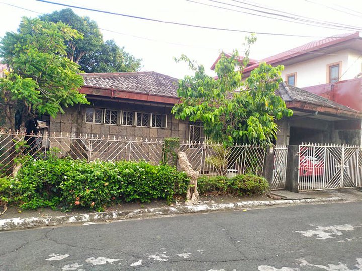 Bungalow for Sale in South Green Park Merville Paranaque City