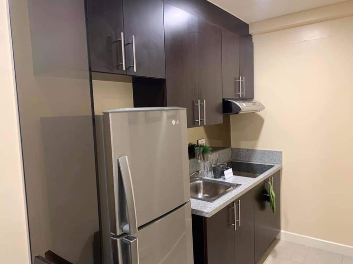 Rent to Own Condo For Sale in The Rochester Garden 1 Bedroom unit in Pasig Pet Friendly RFO