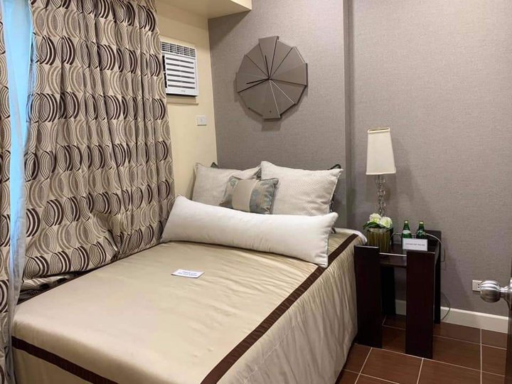 1 Bedroom Suite in The Rochester Garden near BGC Residential Condo For Sale in Pasig Metro Manila