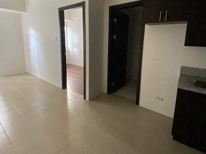 Ready For Occupancy Discounted 30.26 sqm 1-bedroom Residential Condo Rent-to-own