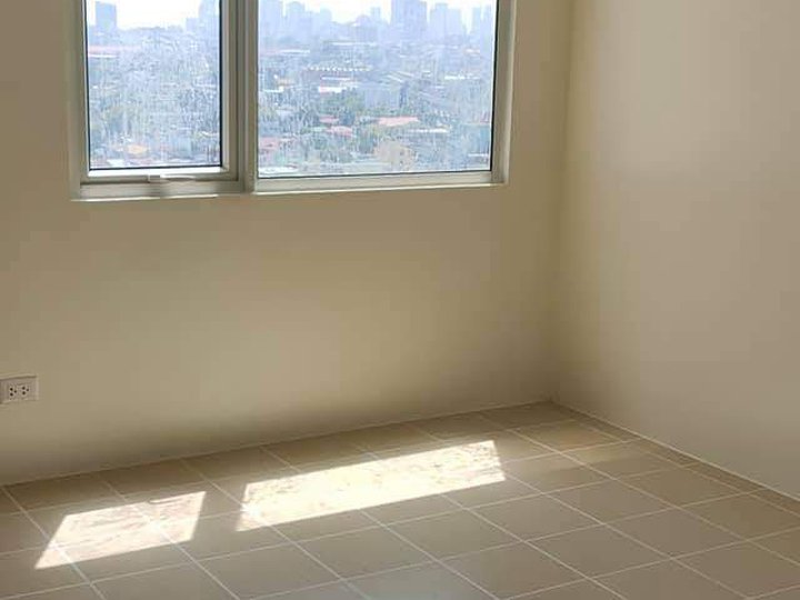 RFO 48.00 sqm 2-bedroom Condo Rent-to-own