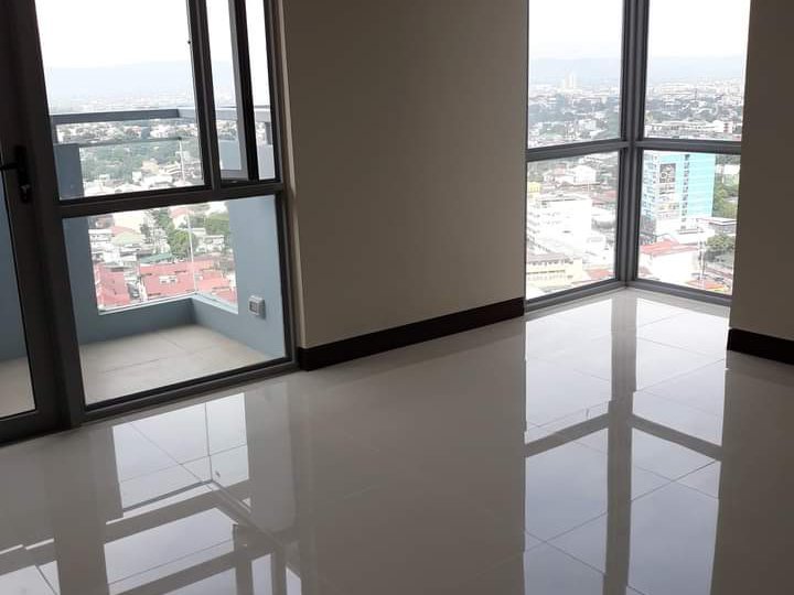 RFO 114.00 sqm 3-bedroom Condo Rent-to-own in Pasig Metro Manila