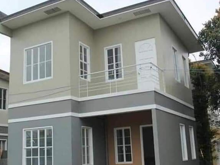 Most affordable rfo single attached with big lot. installment payment