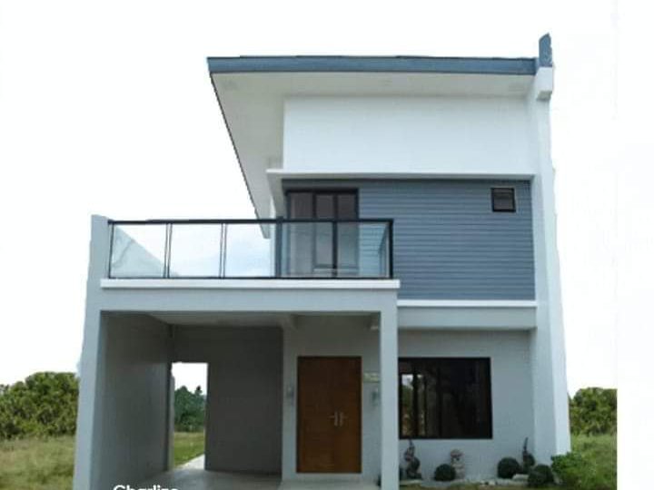 4-bedroom Single Attached House For Sale in Dasmariñas Cavite