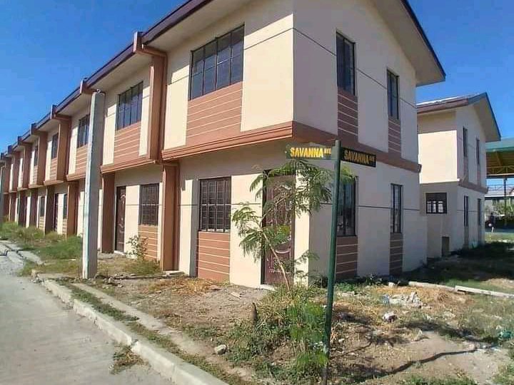 Ready for Occupancy  House in lot For Sale  malapit na sa Entrance