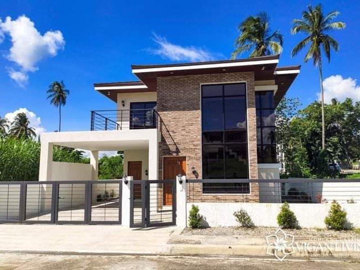 4-bedroom Single Detached House For Sale in Summit Point Lipa Batangas
