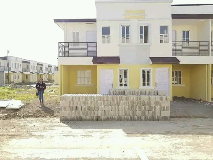 3 Bedroom Townhouse For Sale in Imus Cavite