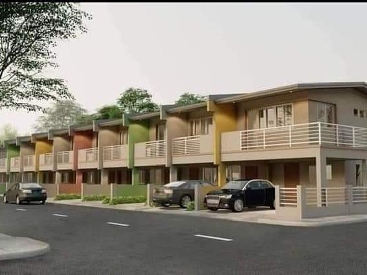 3-bedroom Townhouse For Sale in Tanza Cavite