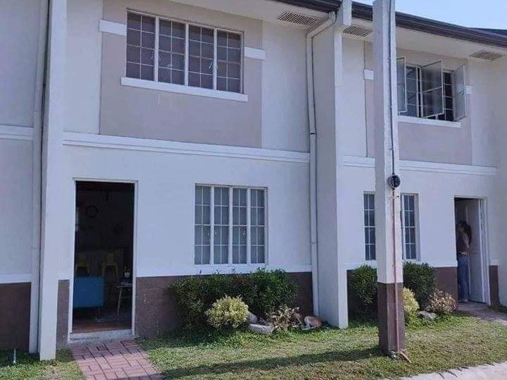 RFO TOWNHOUSE FOR SALE 7K+ LANG MONTHLY IN SANTO TOMAS BATANGAS