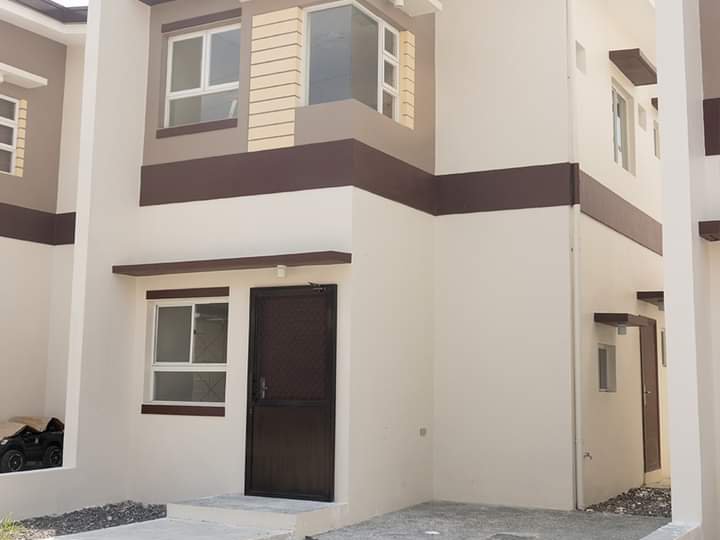 RFO unit 3-Bedroom single attached house and lot in Quezon city