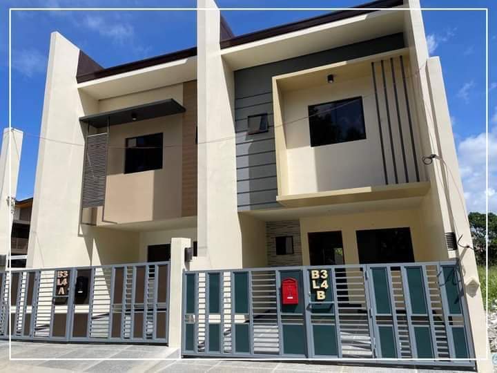 3-bedroom Duplex / Twin House For Sale in Bacoor Cavite