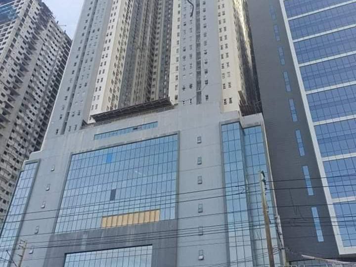 Ready for occupancy with basic appliances [Condo 🏙️] (December 2022) in