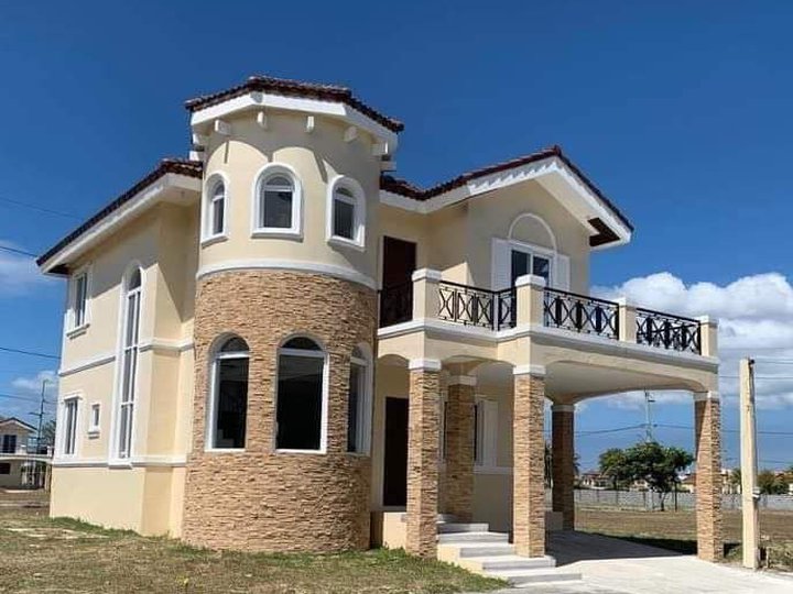 Victoria ready for occupancy house for sale in General Trias Cavite