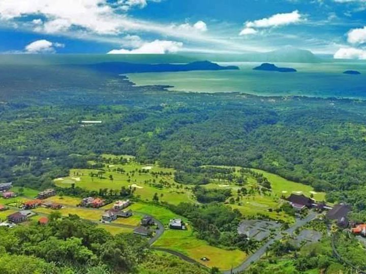 596 sqm Pre Selling Prime Lot For Sale at Tagaytay Highlands
