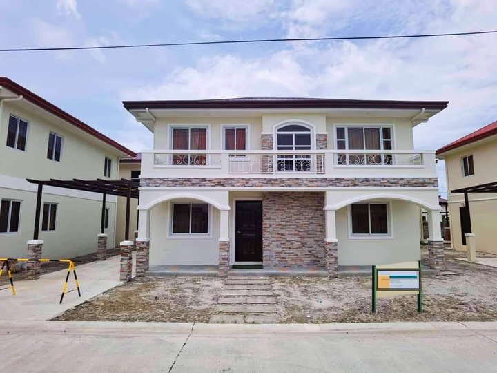 4-bedroom Single Detached House For Sale in Bacolor Pampanga