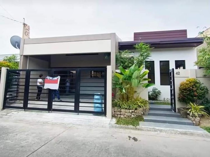 READY FOR OCCUPANCY BUNGALOW TYPE House and lot in BF Homes Paranaque