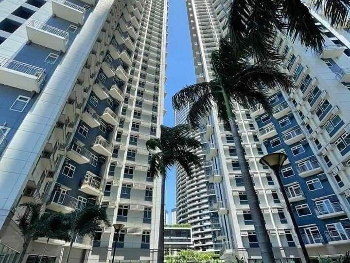 Rent to own 102.00 sqm 3-bedroom Condo For Sale in BGC